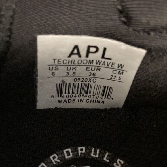 Free People x APL Techloom Wave Trainers Sneakers Anthracite / Vanilla Cream - Picture 7 of 7